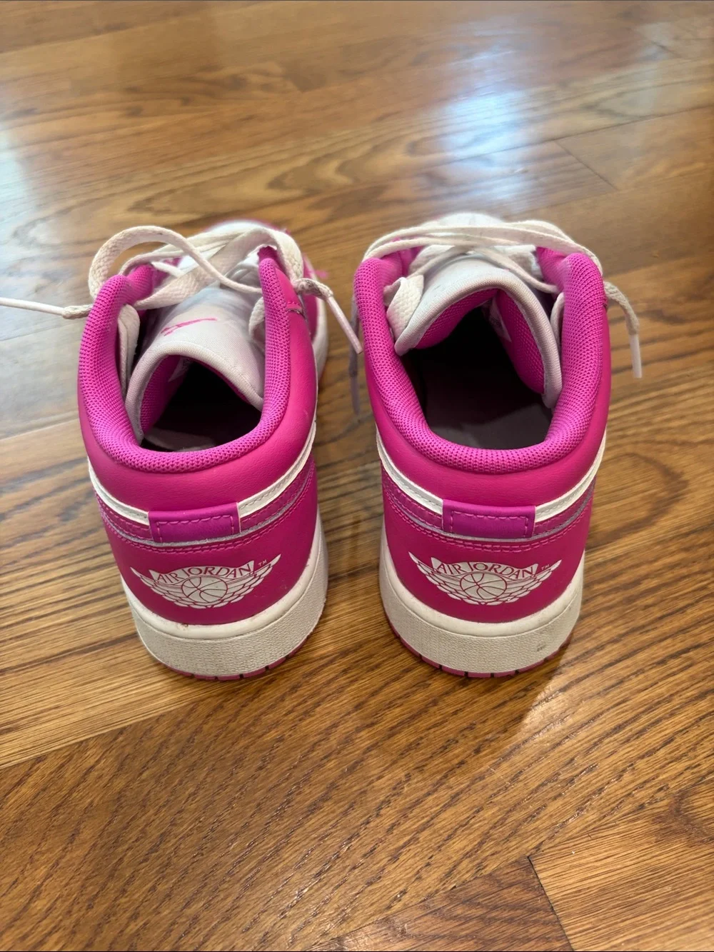 Nike Kids Pink and White Low-Top Sneakers